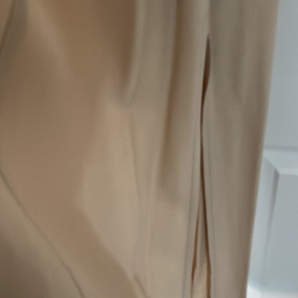 Floor length beige dress with removable jacket. - Picture 4 of 6